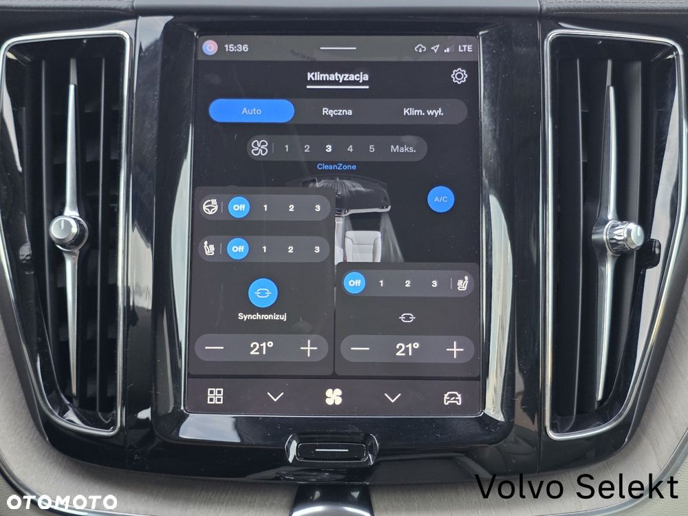 Volvo XC 60 - 30
