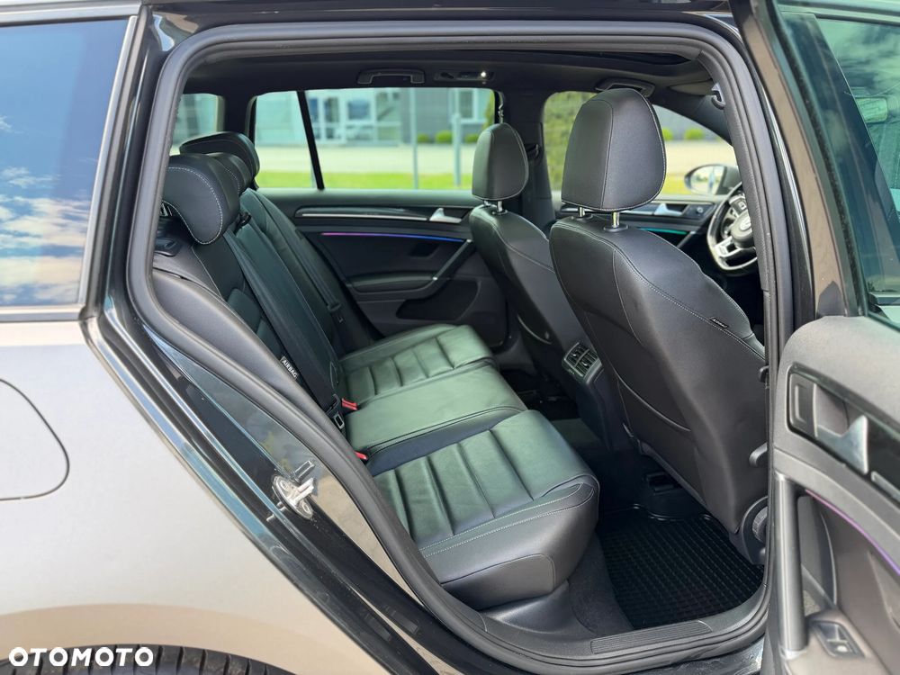 Volkswagen Golf Variant 2.0 TDI BMT GTD DSG - 34