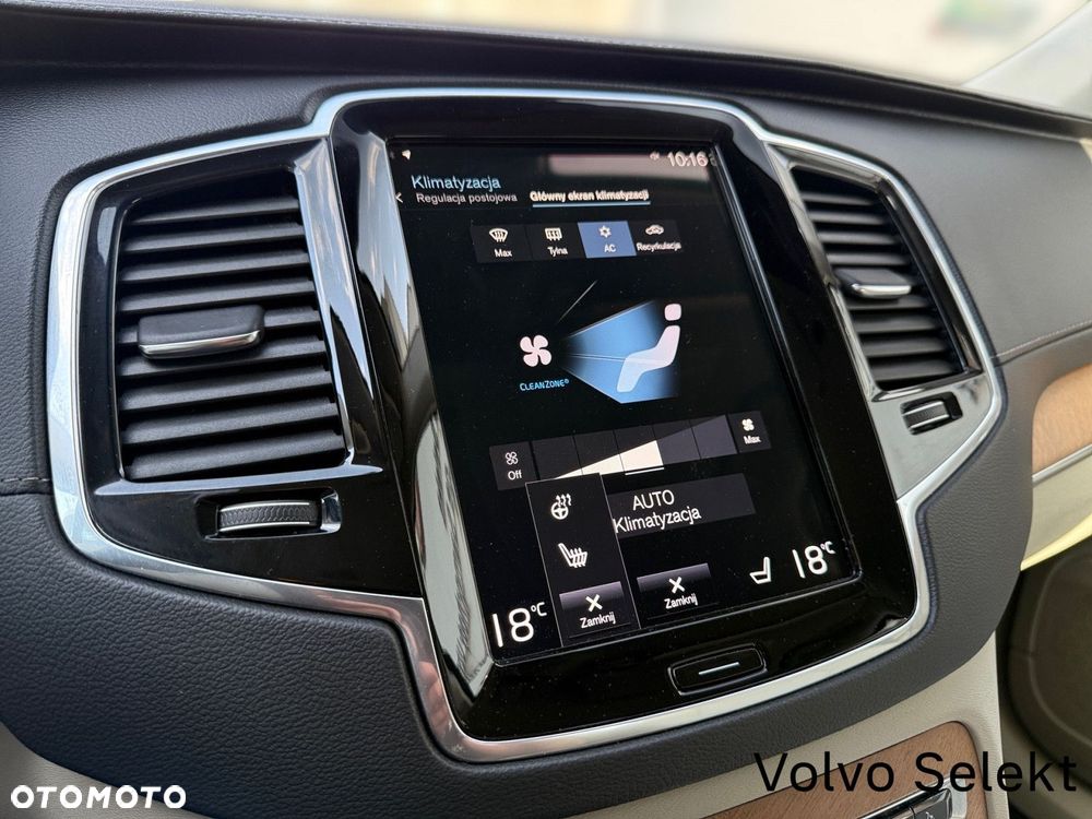 Volvo XC 90 - 25
