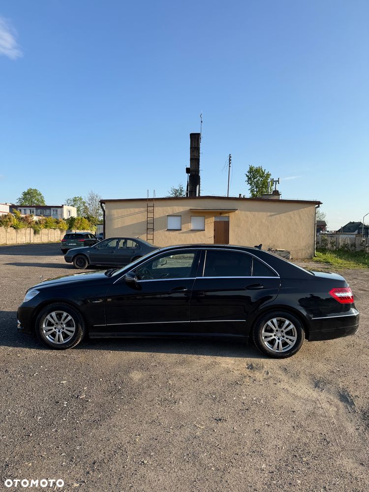 Mercedes-Benz Klasa E 220 BlueTEC 4-Matic Avantgarde - 5