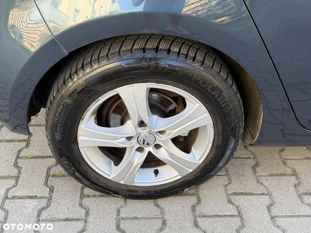 Volkswagen Golf - 20