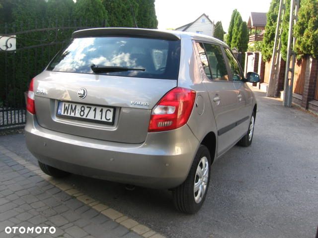 Skoda Fabia 1.4 16V Ambition - 11