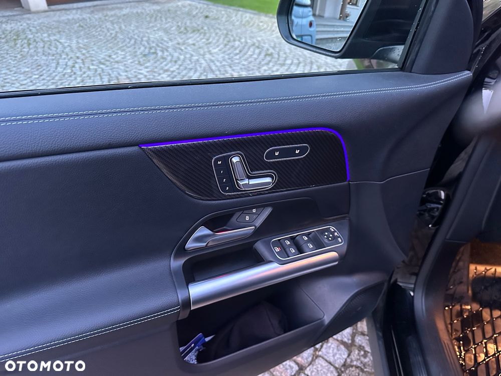 Mercedes-Benz GLA AMG 45 S 4-Matic+ - 2