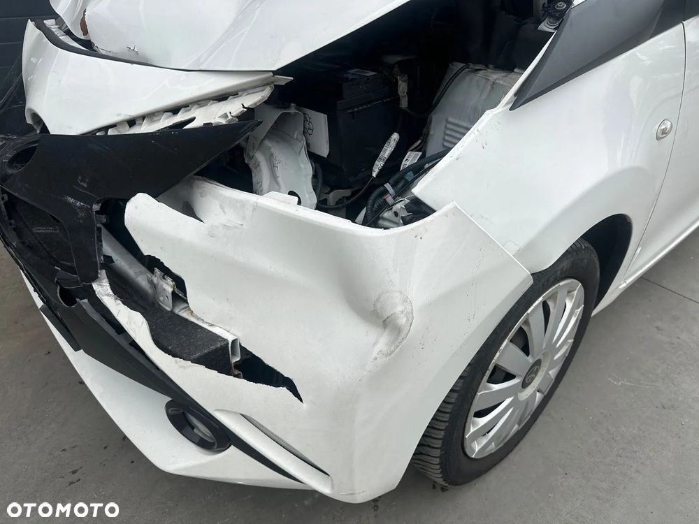 Toyota Aygo - 13