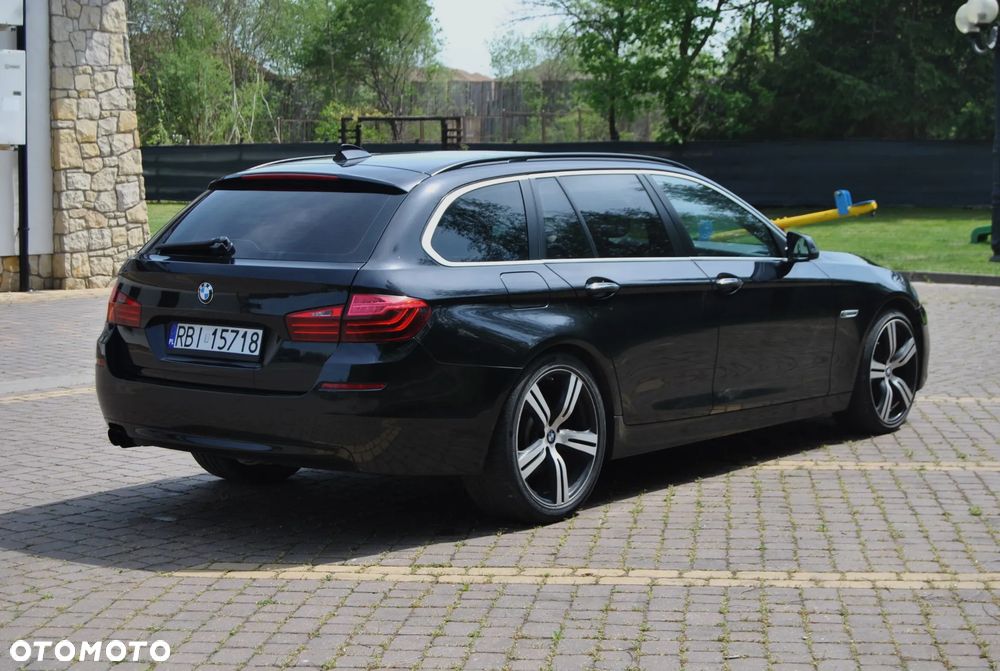 BMW Seria 5 520d Luxury Line - 4