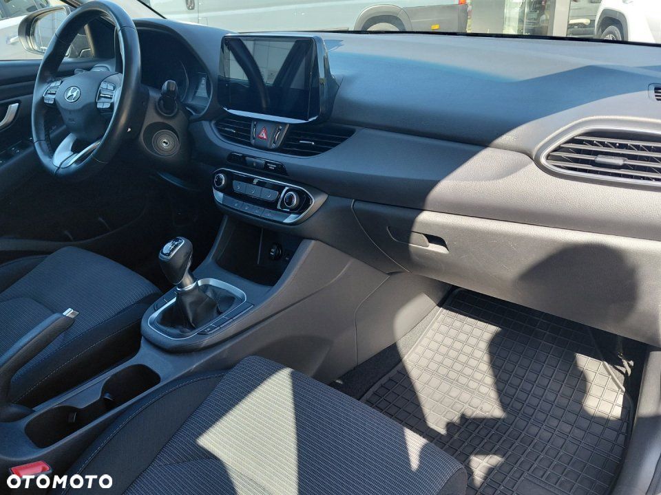 Hyundai i30 - 17