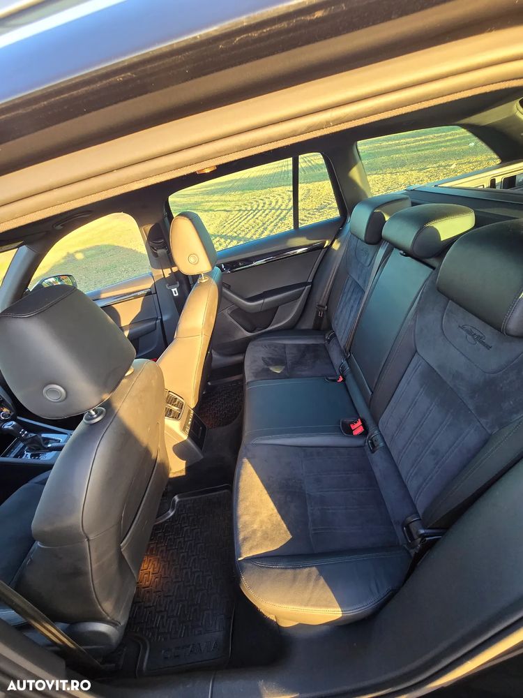Skoda Octavia 2.0 TDI DSG Laurin&Klement - 12