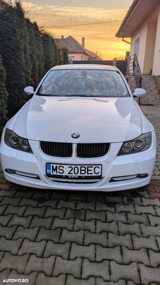 BMW Seria 3 318d - 1