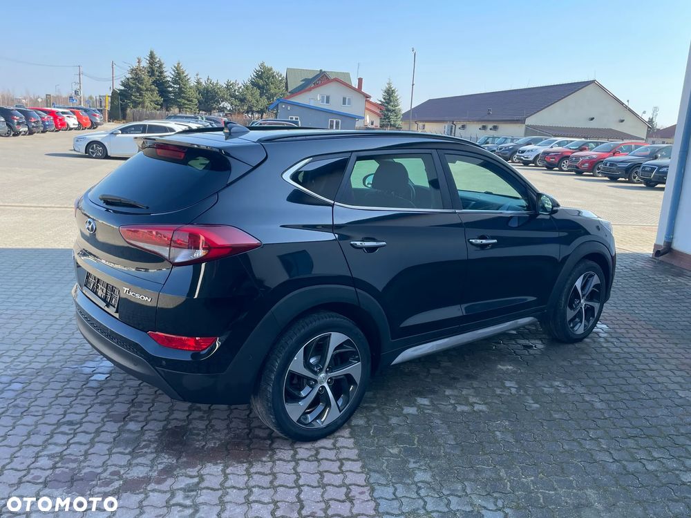 Hyundai Tucson blue 1.7 CRDi 2WD DCT Premium - 16