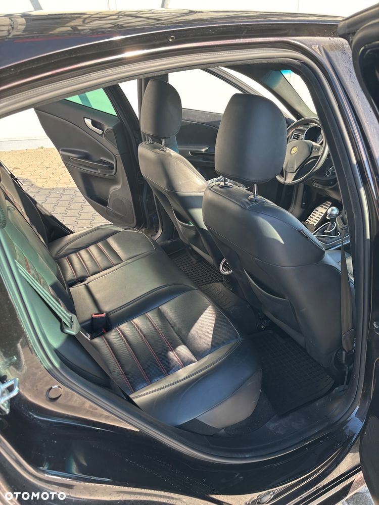 Alfa Romeo Giulietta - 12