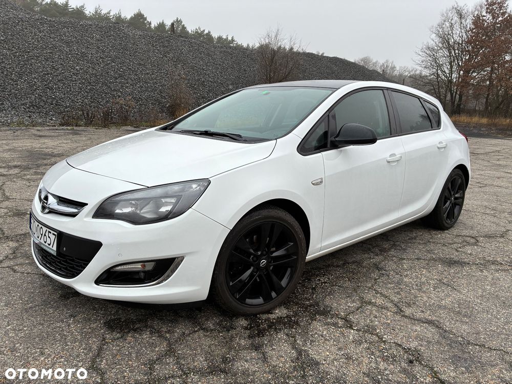 Opel Astra 2.0 CDTI DPF Color Edition - 2