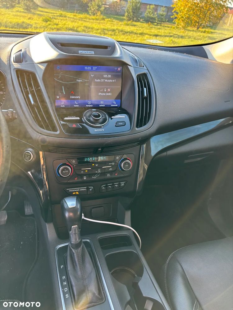 Ford Escape 2.0 EcoBoost AWD Titanium - 12