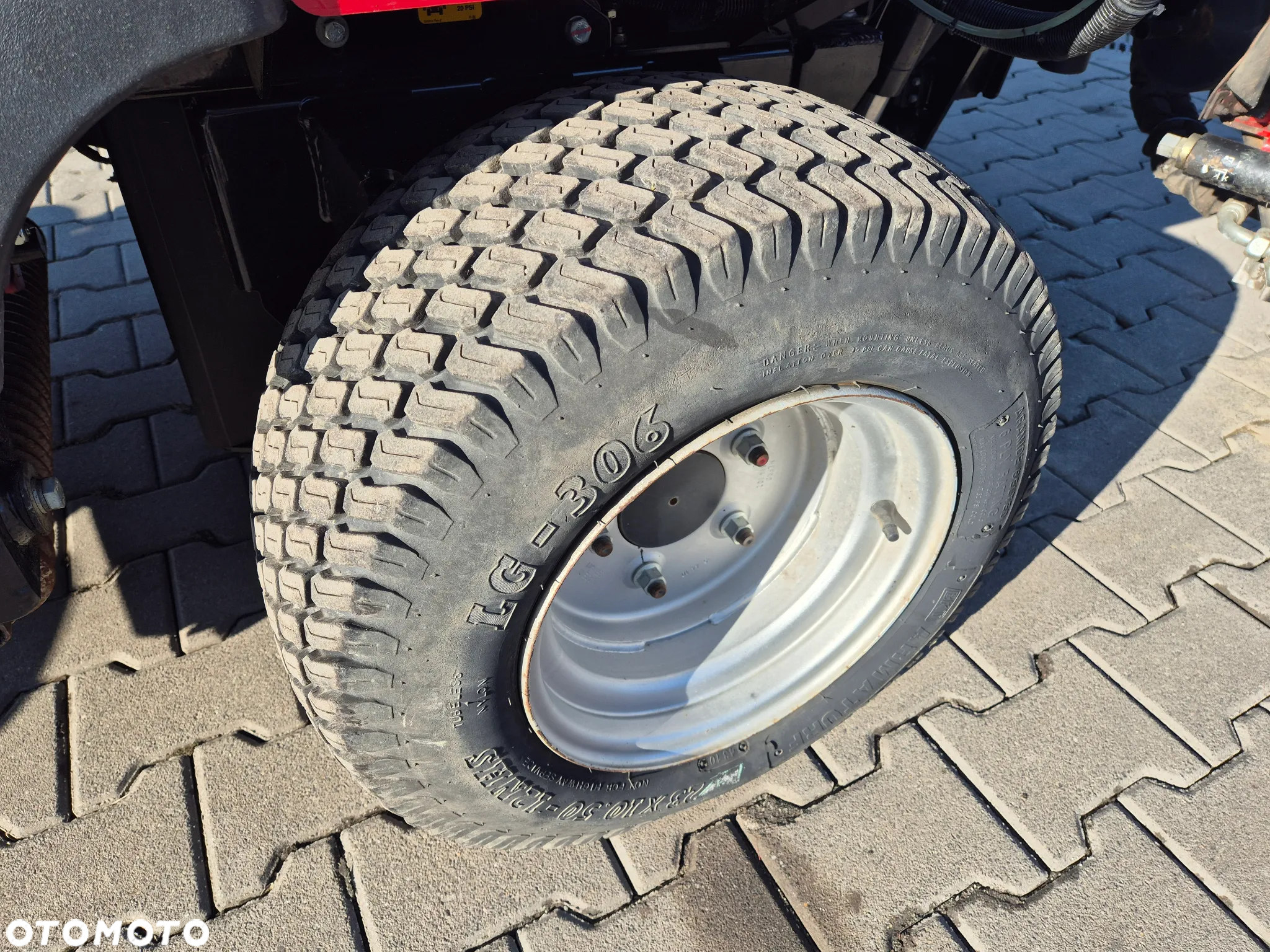 Inny TORO Model CT2240 / 4WD / TURBO / KOSIARKA + RÓWNARKA / IDEALNA NA POLA GOLFOWE / 1 WŁ. / W PEŁNI SPRAWNA - 17