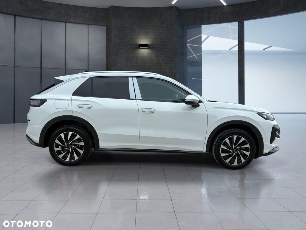 Volkswagen T-Roc - 4