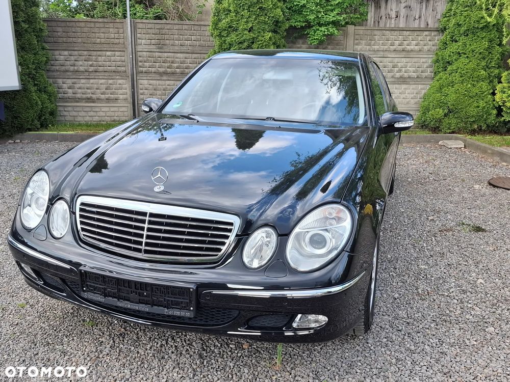 Mercedes-Benz Klasa E 320 4-Matic Avantgarde - 21