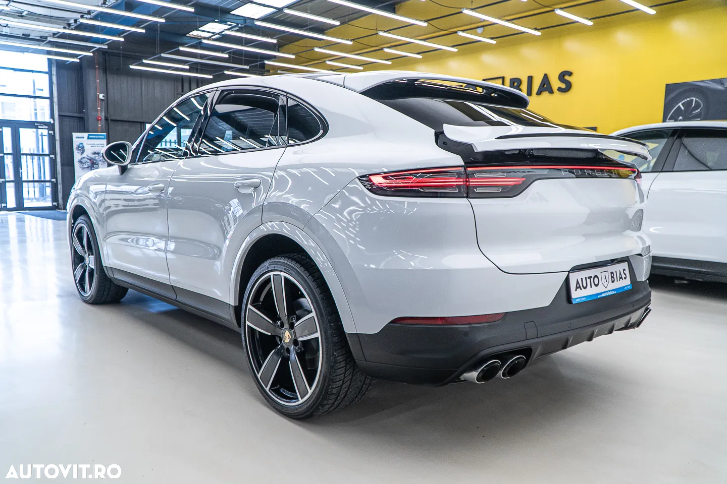 Porsche Cayenne Coupe Tiptronic S - 5