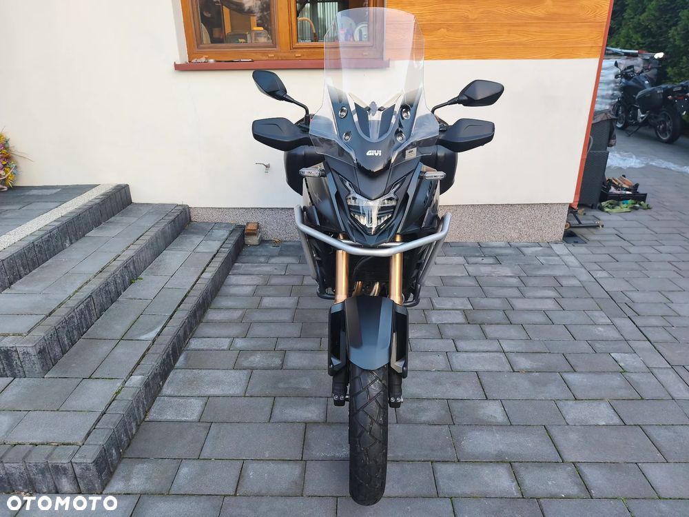 Honda CB - 8