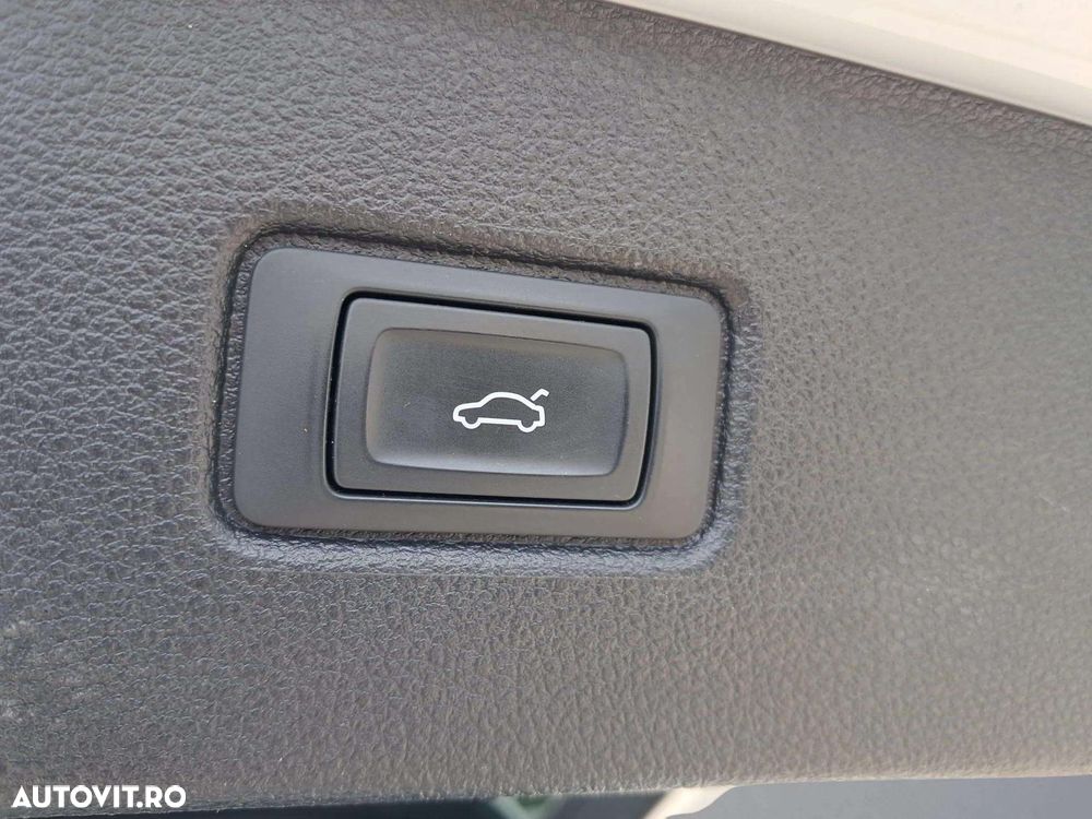 Audi Q7 - 12
