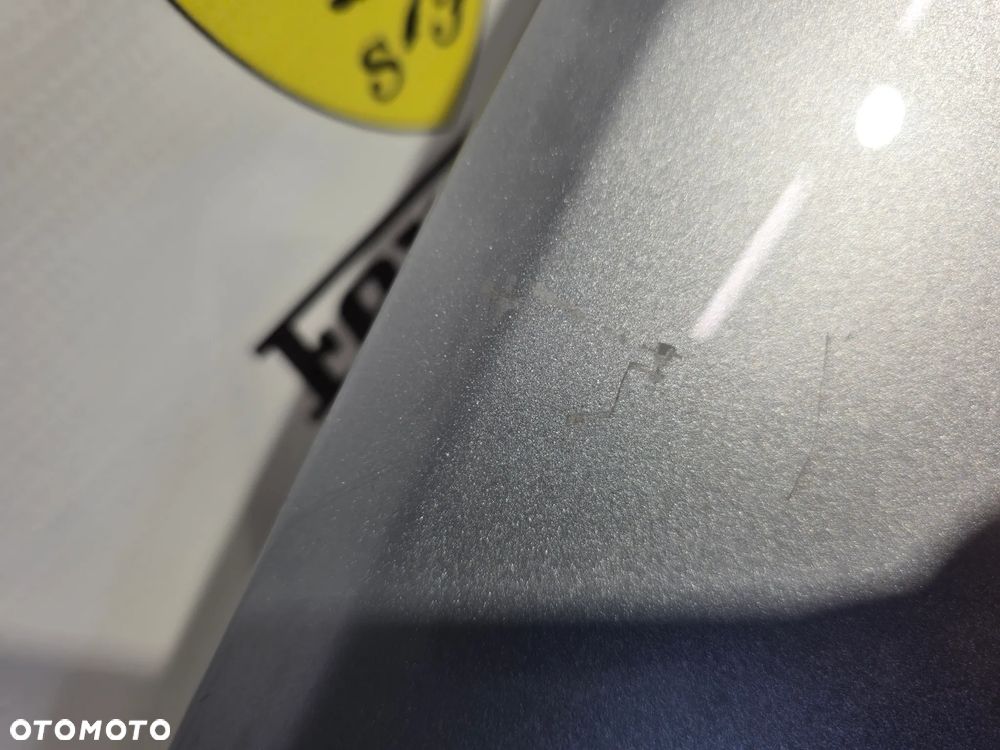 AUDI 8V0 HB , LIFT 12-20 ŁADNY LEWY BŁOTNIK PRZEDNI PRZÓD SREBRNY METALIK NR AUKCJI BŁ266 - 9