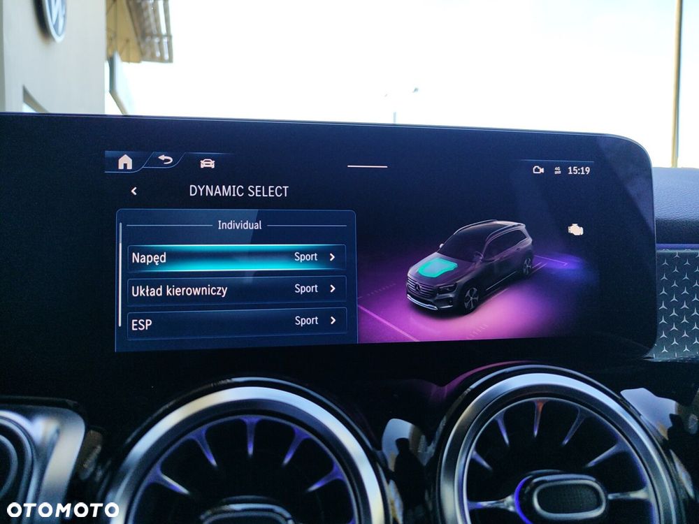 Mercedes-Benz GLB - 31