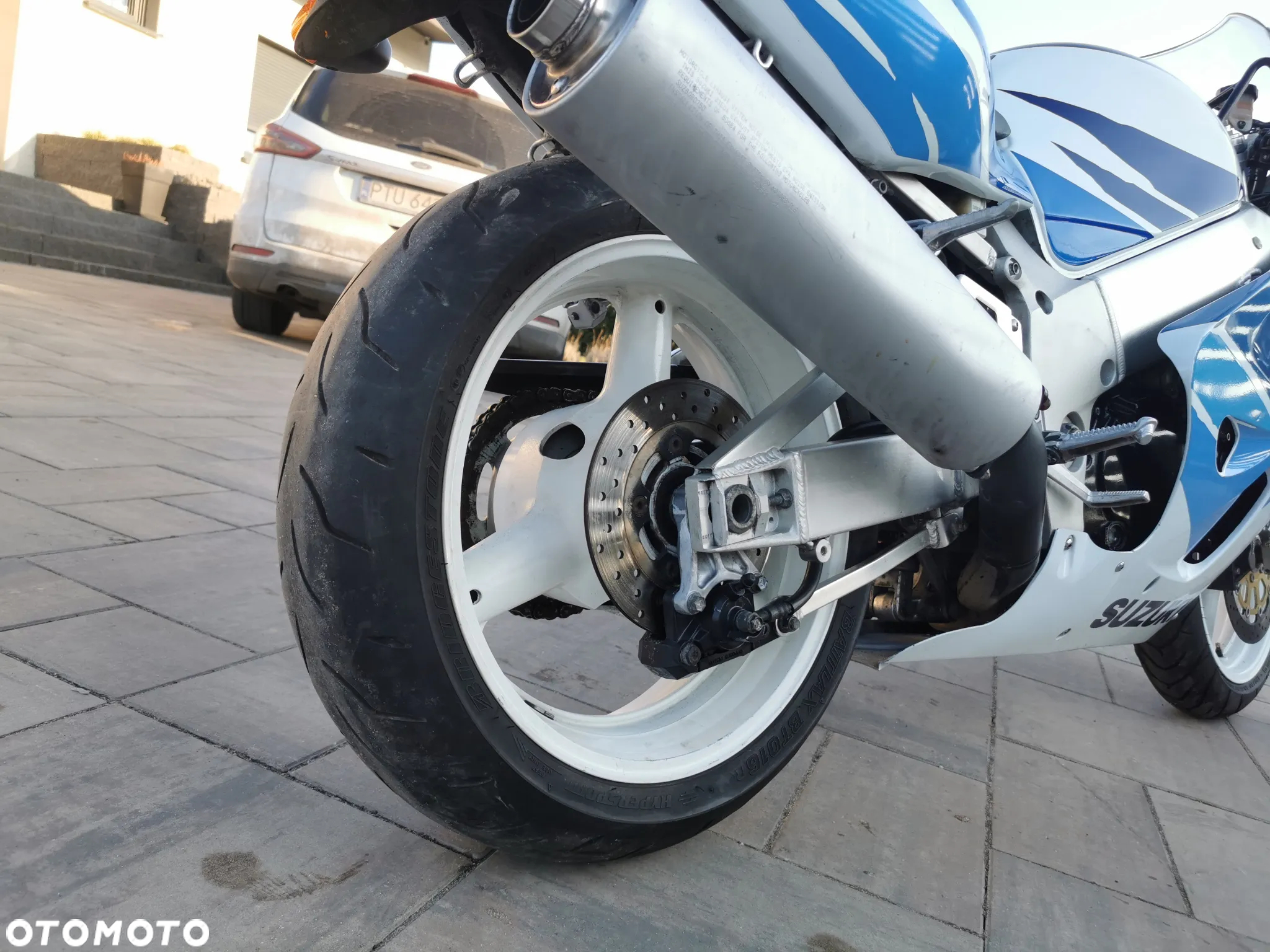 Suzuki GSX-R - 19