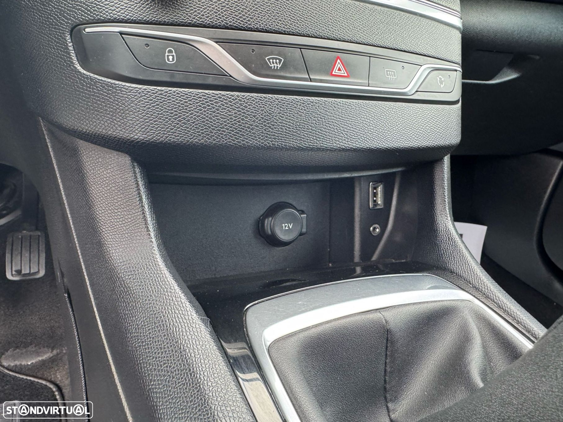 Peugeot 308 1.2 PureTech Active - 33
