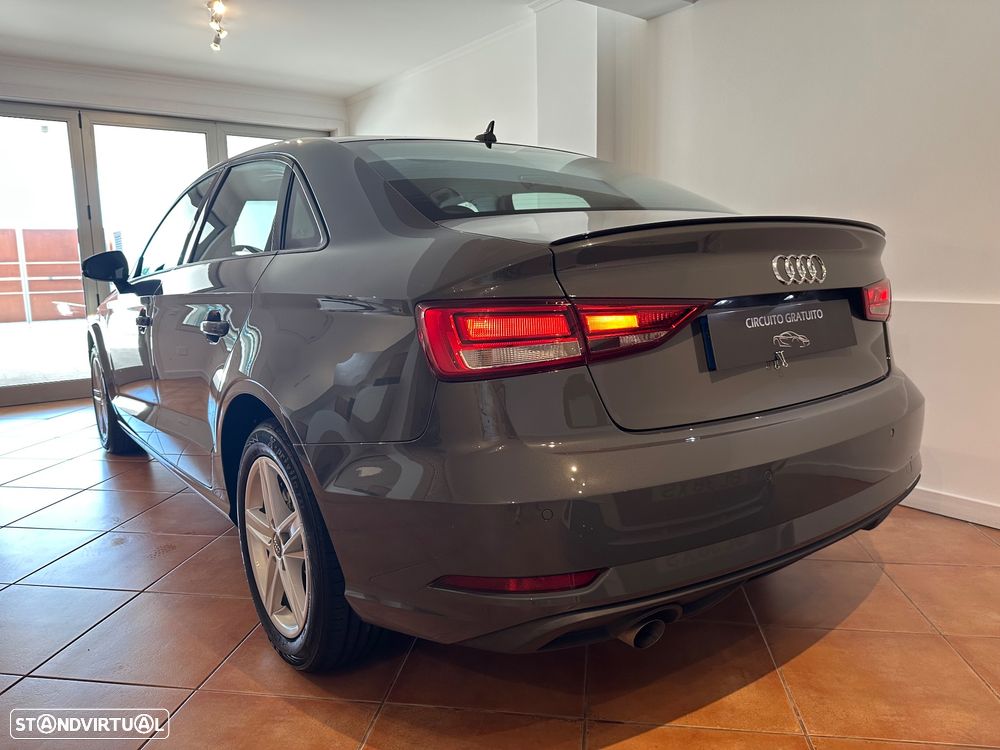 Audi A3 Limousine 1.6 TDI Design - 5