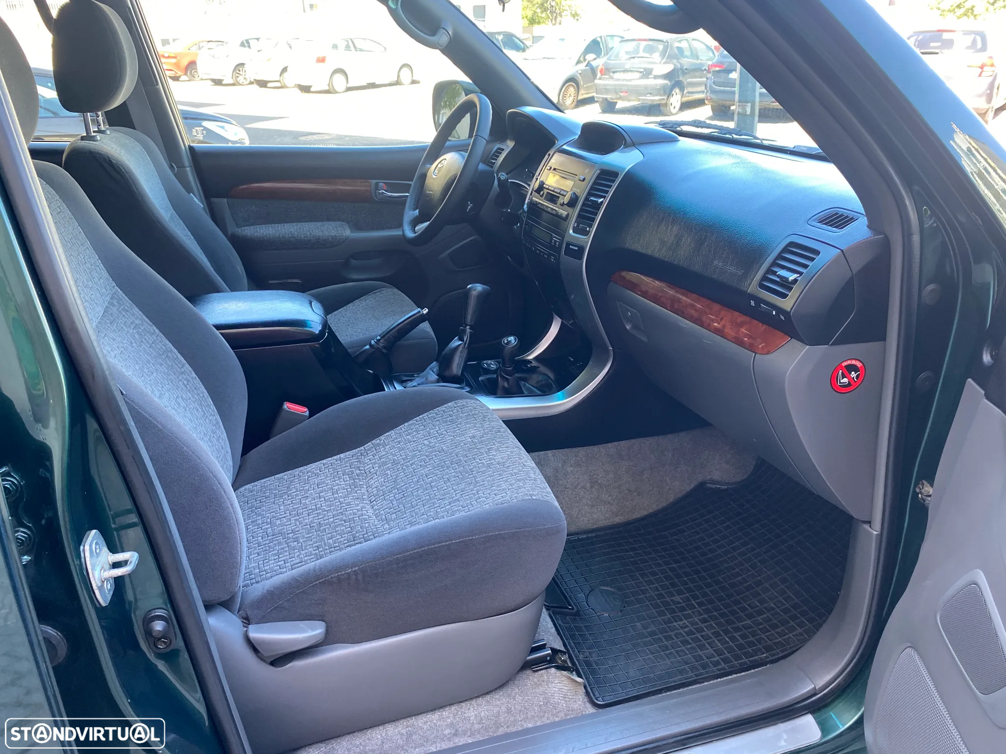 Toyota Land Cruiser D-4D Auto - 22