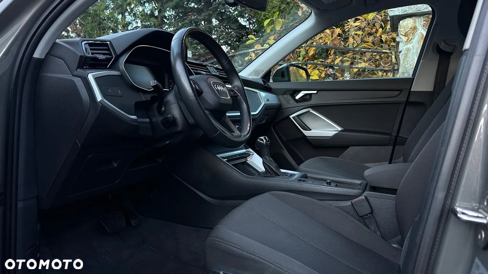 Audi Q3 35 TFSI Advanced S tronic - 27