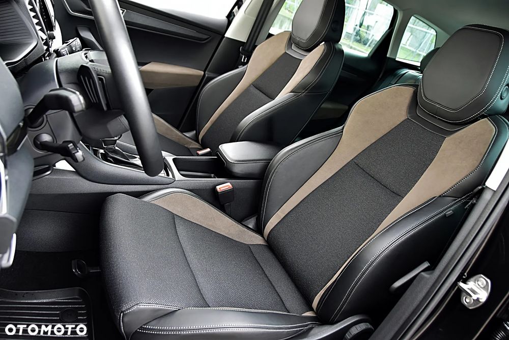 Skoda Karoq 1.5 TSI ACT Selection DSG - 15