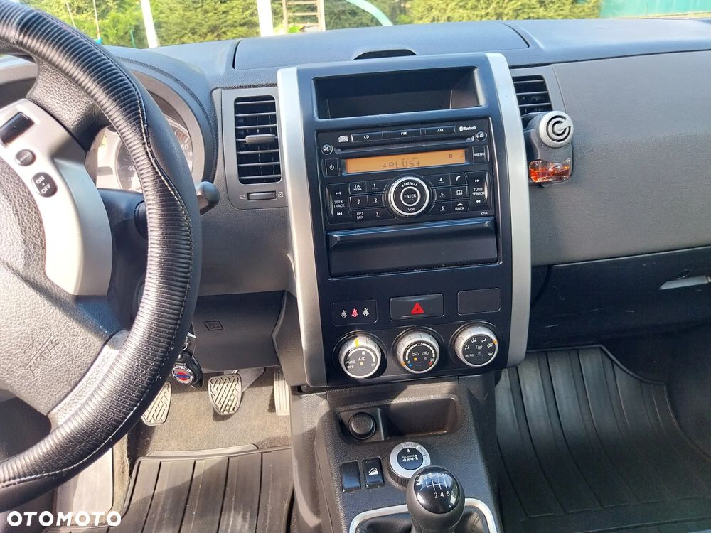 Nissan X-Trail 2.0 dCi XE - 3