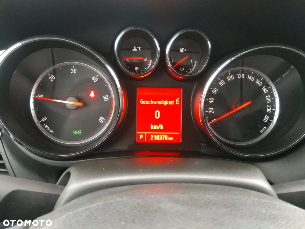 Opel Zafira Tourer 2.0 CDTI Automatik Edition - 12