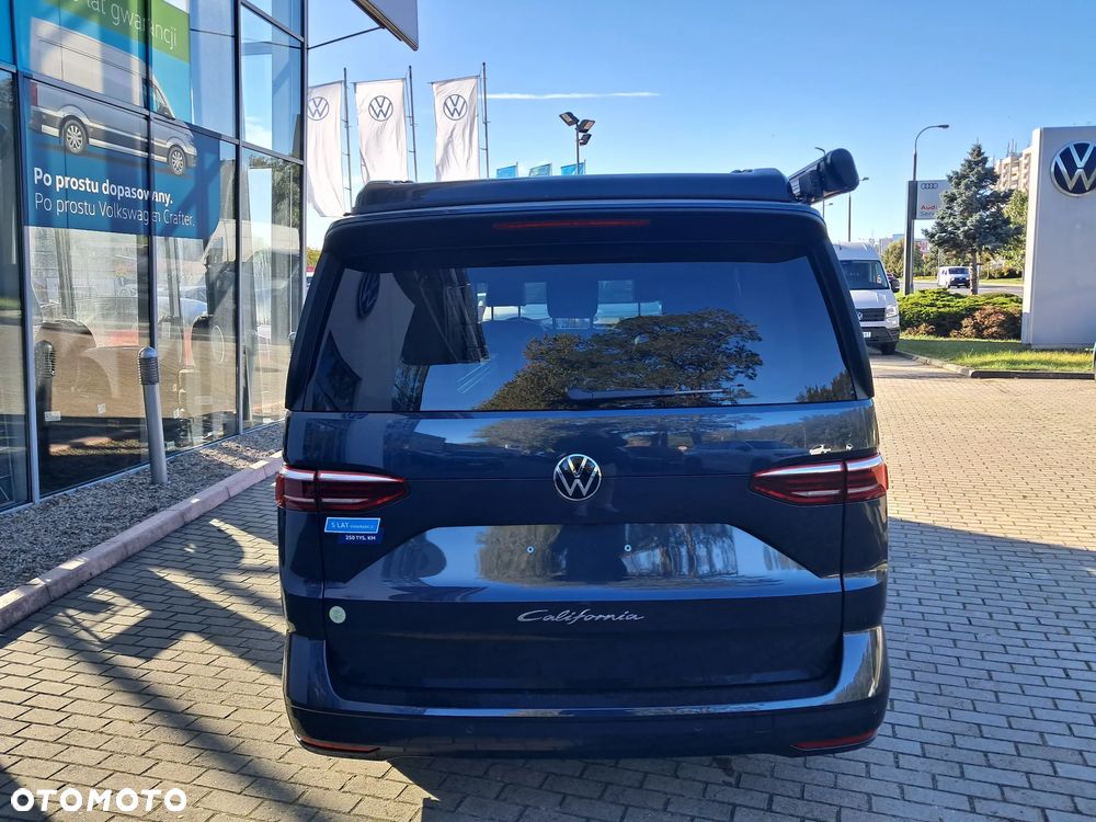 Volkswagen Multivan - 16
