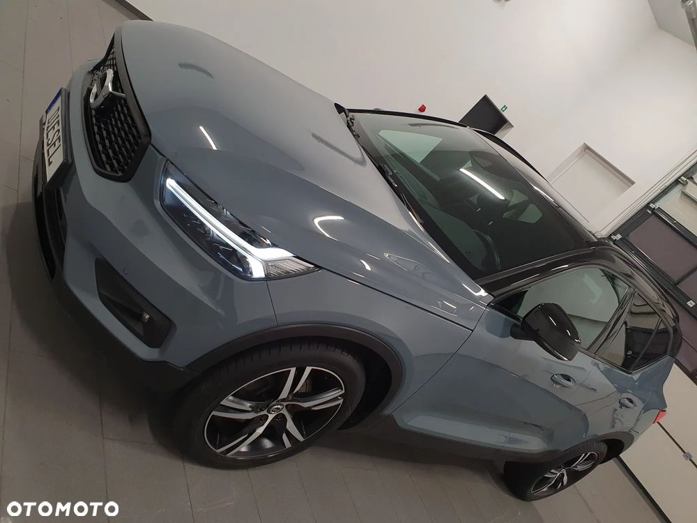 Volvo XC 40 D3 AWD R-Design - 4