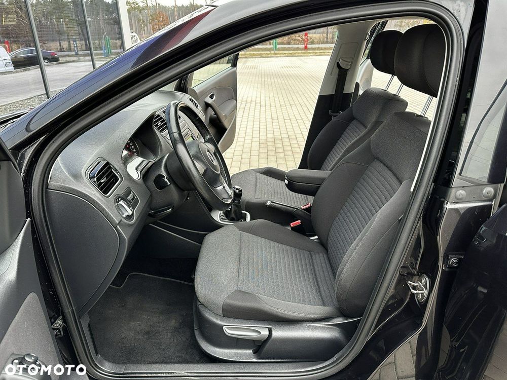 Volkswagen Polo 1.2 Comfortline - 11