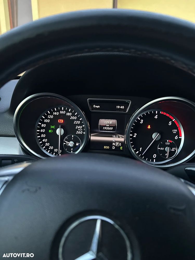 Mercedes-Benz ML - 10