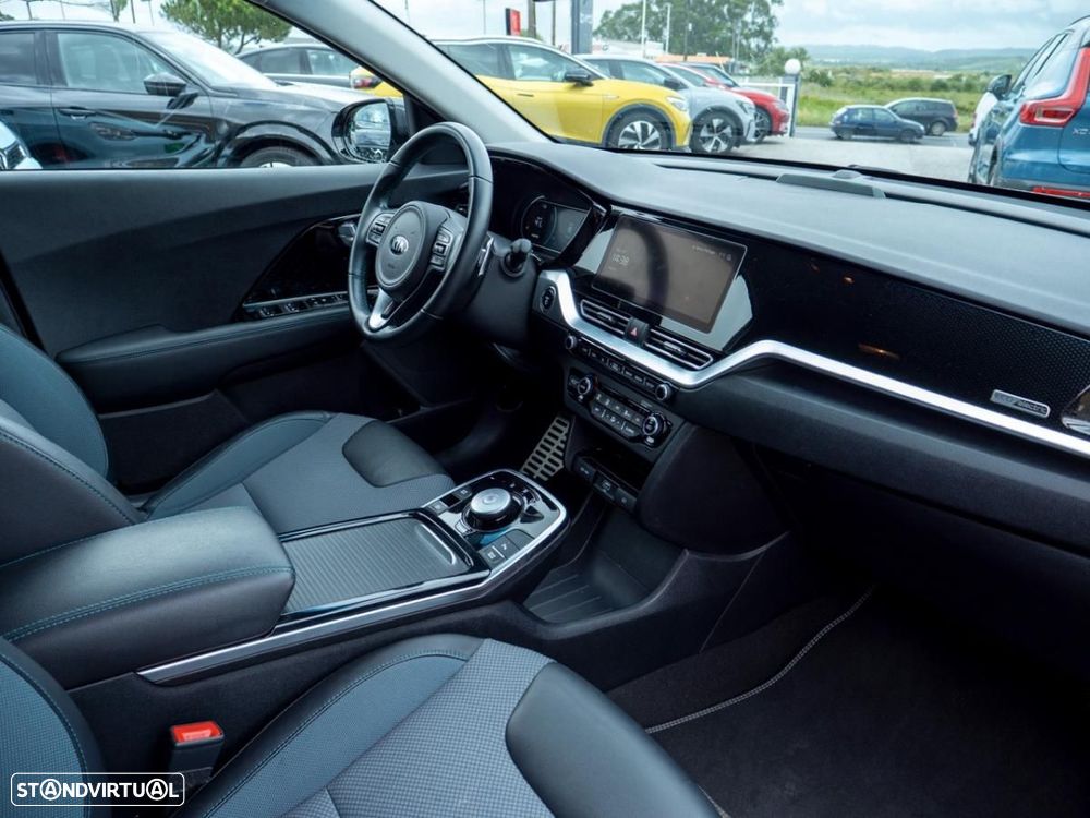 Kia e-Niro 64kWh - 17