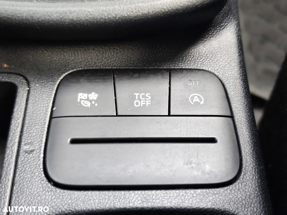 Ford Puma 1.0 EcoBoost MHEV Titanium - 23