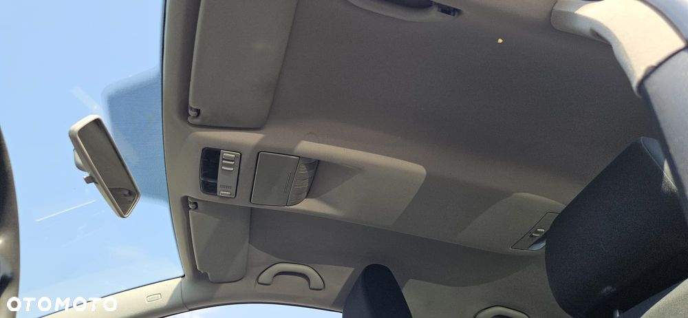 SKODA OCTAVIA II  04-08 1.9 TDI BKC - RADIO RADIOODTWARZACZ - 27