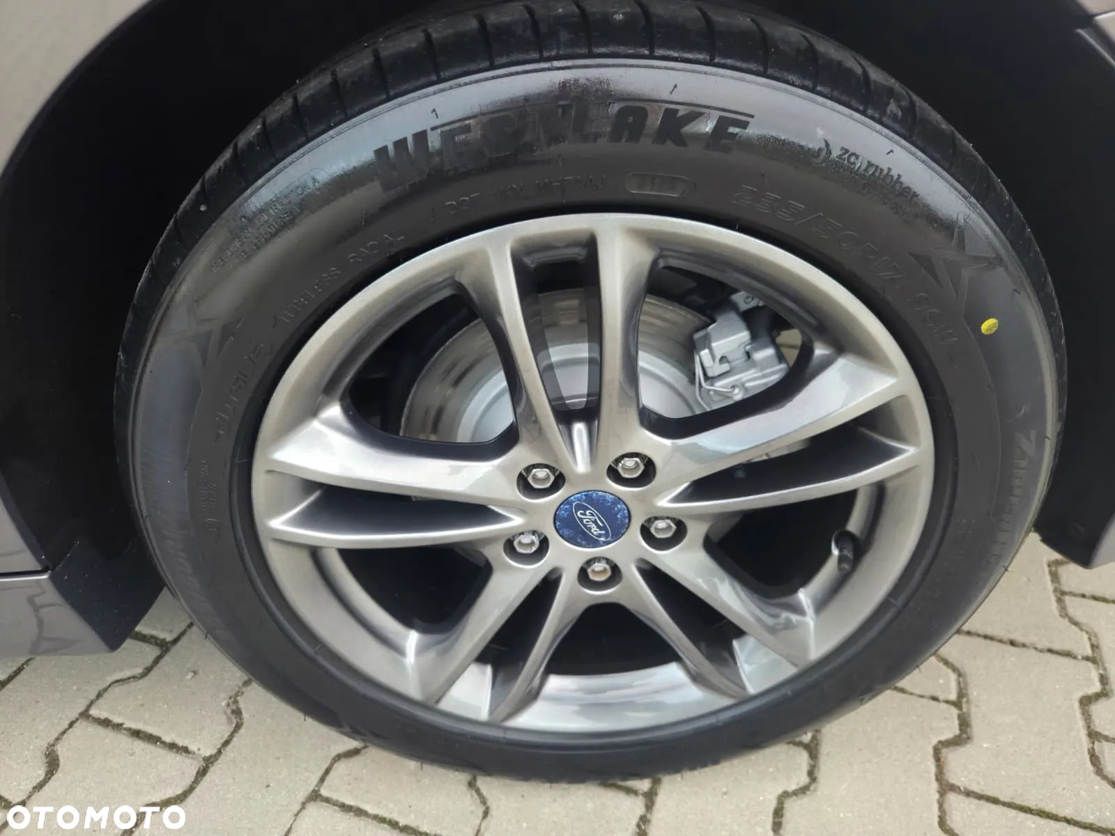 Ford Mondeo 2.0 EcoBoost Titanium - 39