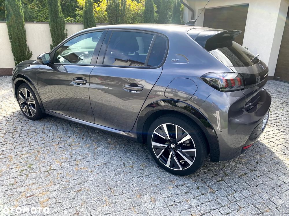 Peugeot 208 1.2 PureTech GT S&S EAT8 - 11