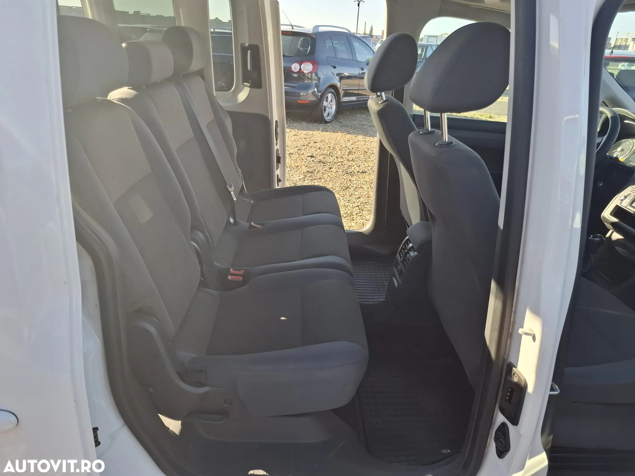 Volkswagen Caddy 1.6 TDI BlueMotion Trendline - 9