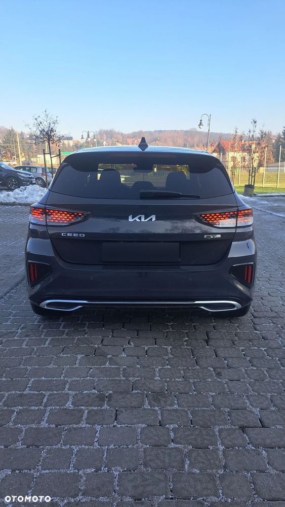 Kia Ceed 1.5 T-GDI GT-Line - 10