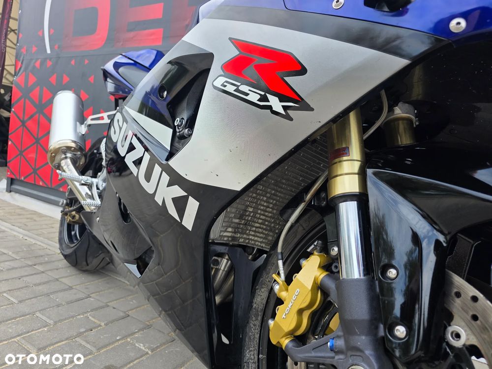 Suzuki GSX-R - 15