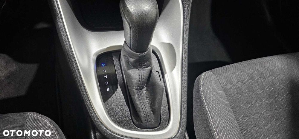 Toyota Yaris - 18