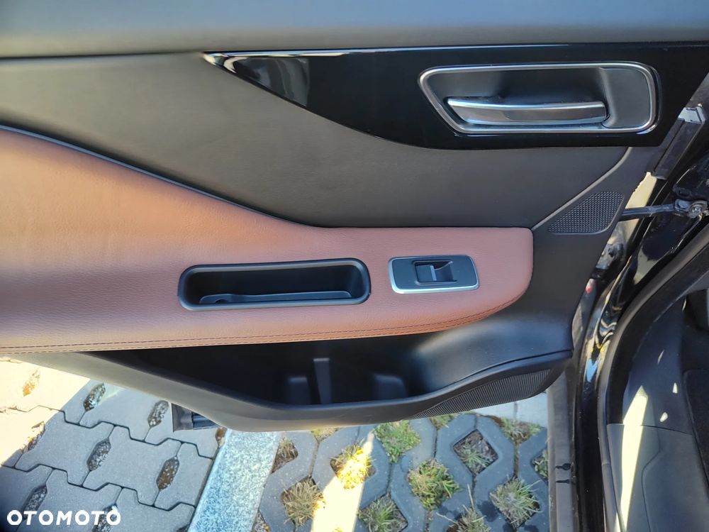 Jaguar F-Pace 20d AWD Pure - 19