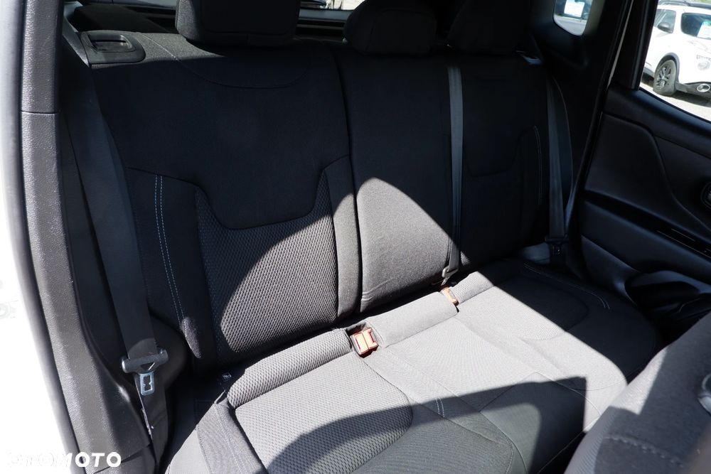 Jeep Renegade 1.3 T-GDI Automatik Longitude - 13