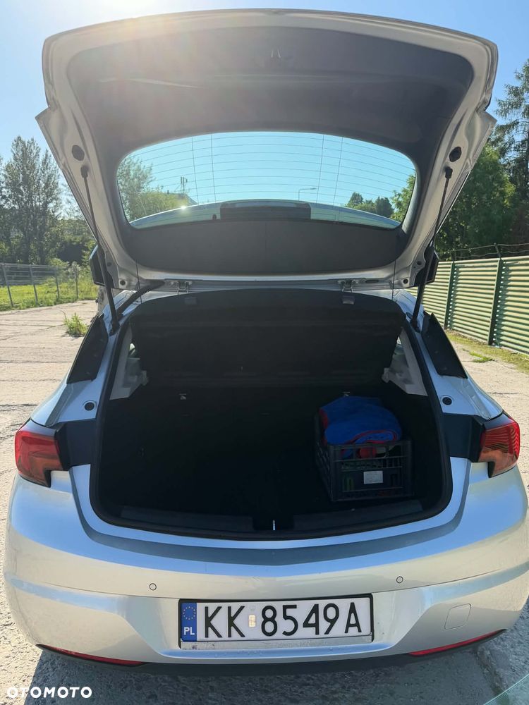 Opel Astra 1.4 T Enjoy - 11
