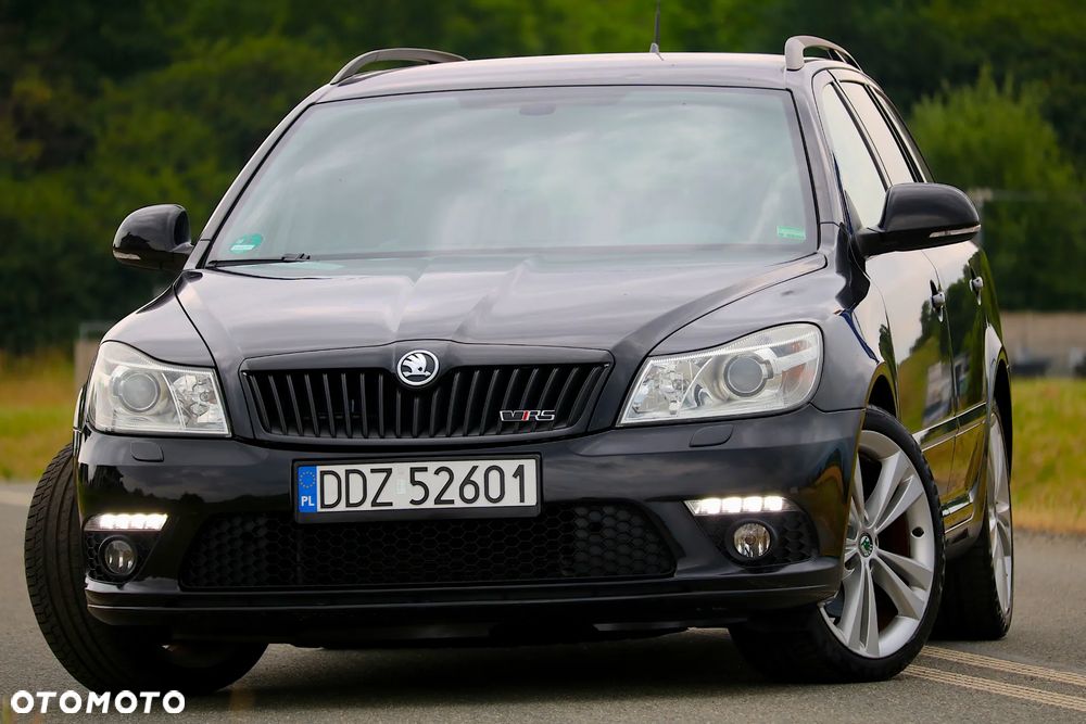 Skoda Octavia 2.0 TDI DPF RS DSG - 24