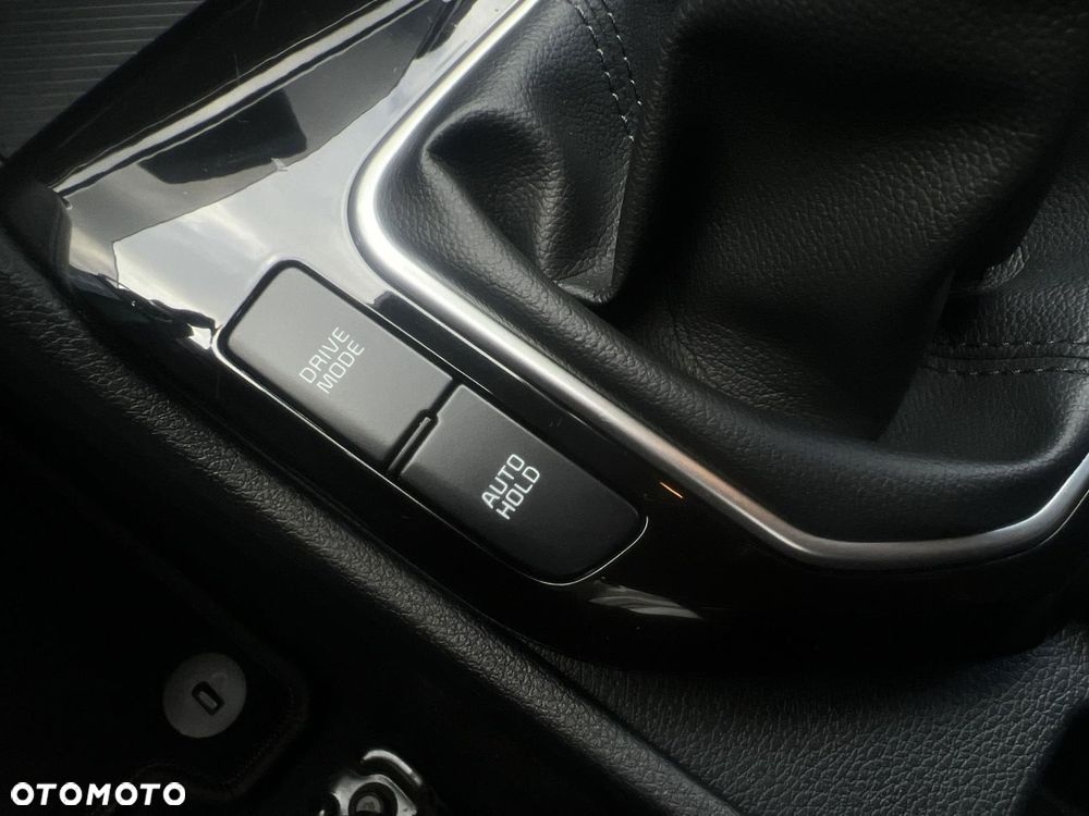 Kia Sportage 1.6 T-GDI L 2WD - 22